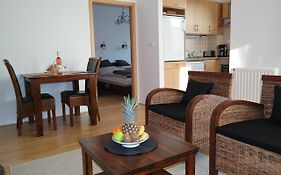 Aramis 3 Apartments